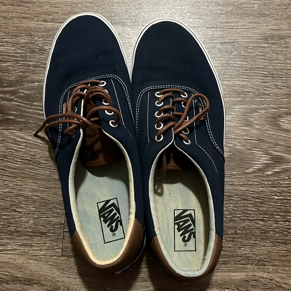 Vans Men Shoe